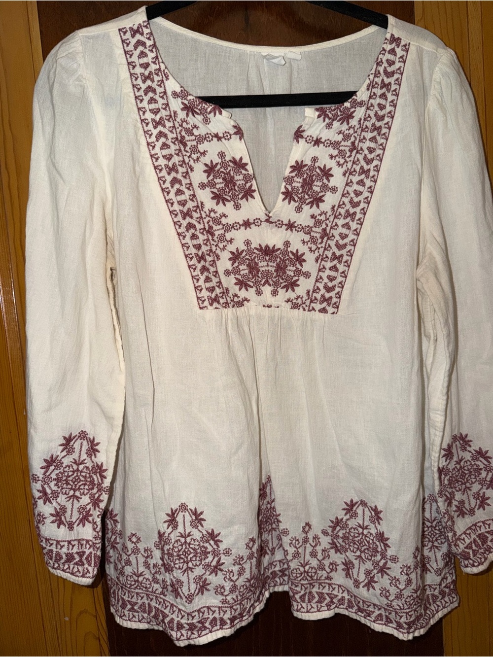 Gap Cream Embroidered Peasant Blouse